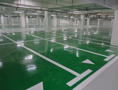 张家港张家港小区停车场标线